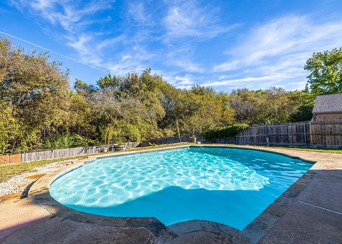 Spacious 4Br Home With Pool Bbq & Games